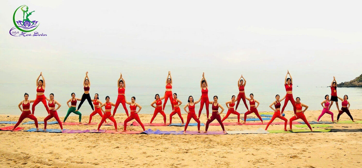 Hành Trình Phi Thường của Master Hoa Đoàn: Từ Người Đi Tìm Chữa Lành Đến Người Lan Tỏa Ánh Sáng Hoa doan feeling yoga7